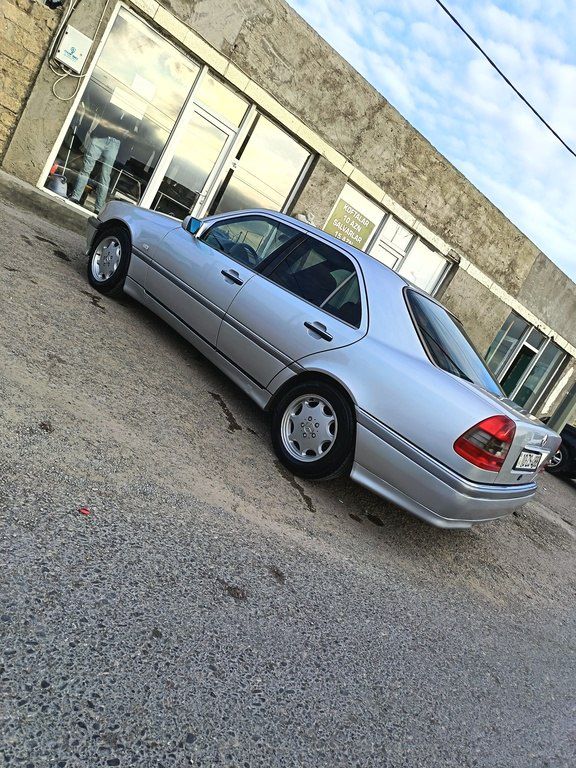 Mercedes C 180, 1.8 L, 1995 il, 999 000 km 10-ZS-488 — Avtomobillər, Bakı (10)