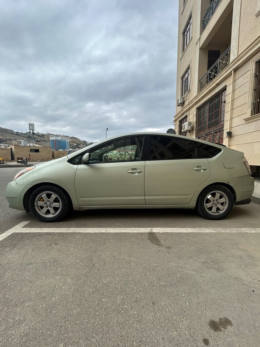 Toyota Prius: 1.5 l 2007 il Hetçbek — Avtomobillər, Xırdalan