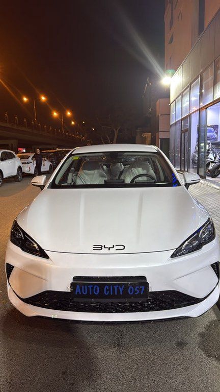 BYD Seal 05, 1.5 L, 15.87 kWh, 2025 il, yeni — Bakı
