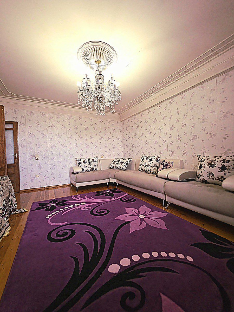 Satılır 4 otaqlı köhnə tikili 110 m² — Mənzil, Bakı (3)