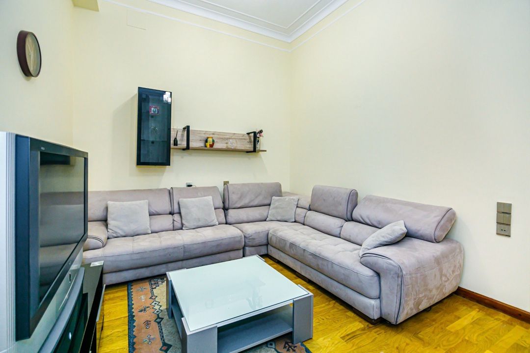 Satılır 4 otaqlı köhnə tikili 130.5 m² — Mənzil, Bakı (12)