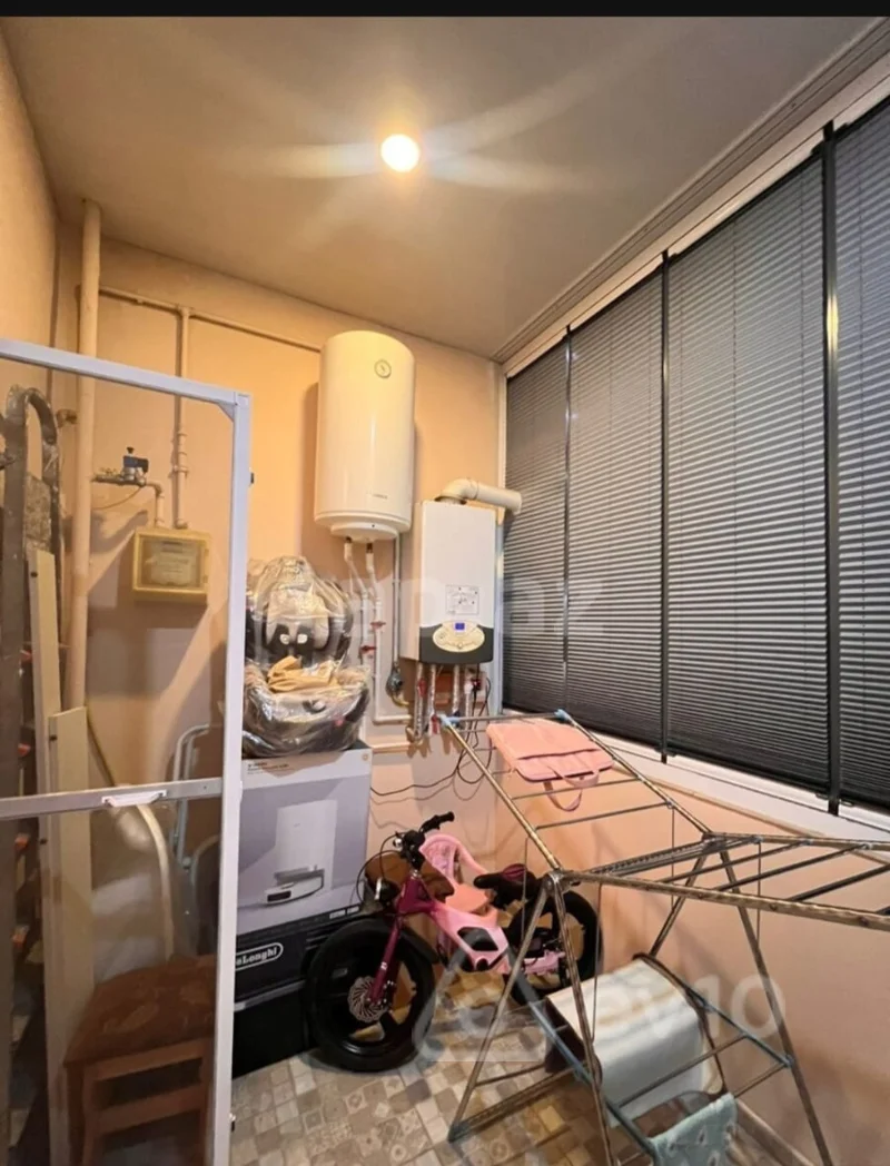 2 otaqlı mənzil, 90 m², Mövsüm Sənani küçəsi — kirayə — Mənzil, Bakı (11)