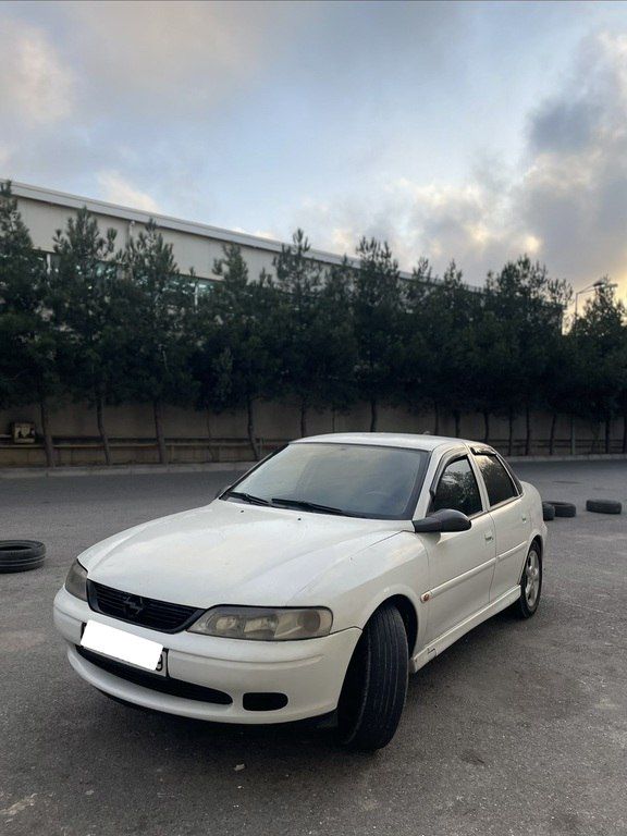 Opel Vectra, 1.8 L, 1999 il, 319 000 km — Avtomobillər, Bakı (2)
