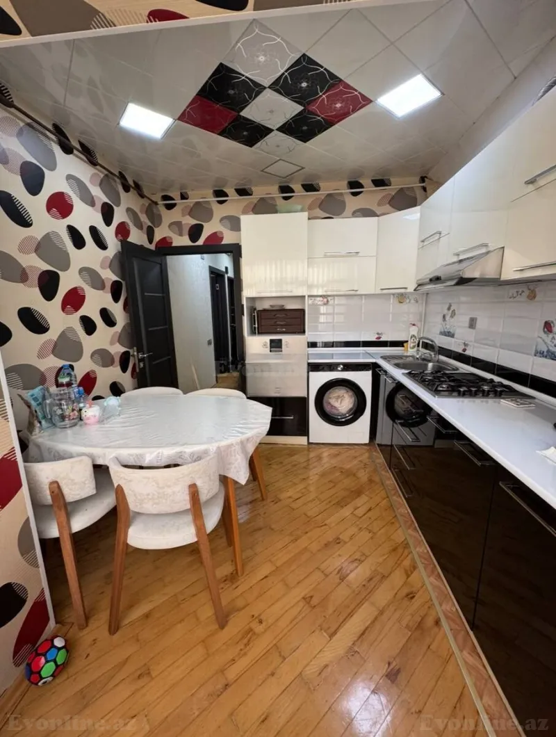 Satılır 2 otaqlı Mənzil Köhnə tikili 65 m² Bakı, Xətai r — Mənzil, Bakı (7)