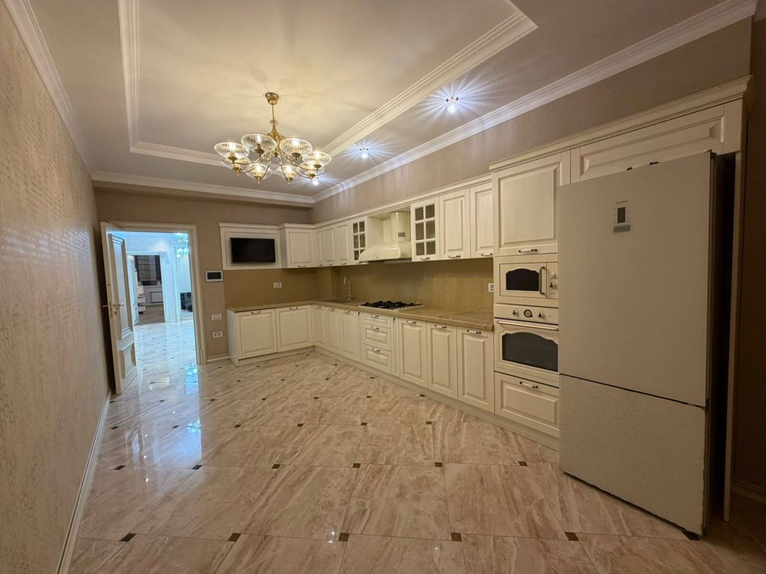 Satılır 3 otaqlı yeni tikili 168 m² — Mənzil, Bakı (9)