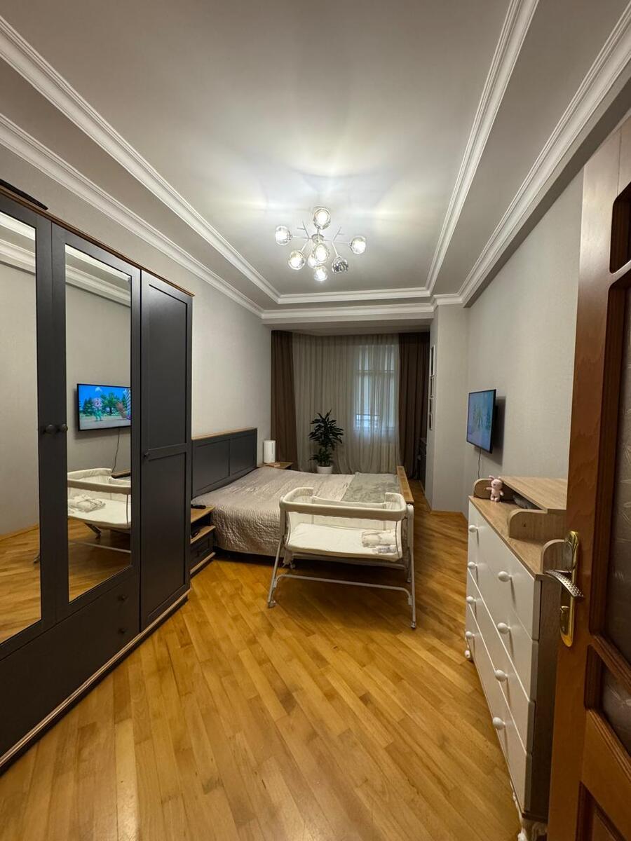 Satılır 3 otaqlı yeni tikili 160 m² — Mənzil, Bakı (6)