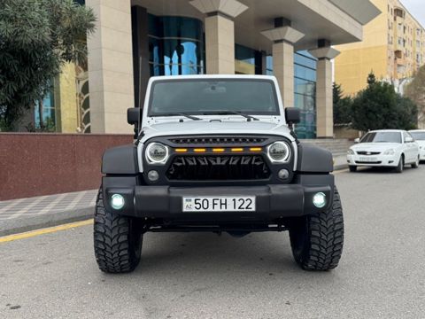 Jeep Wrangler, 3.6 L, 2013 il, 195 000 km — Bakı