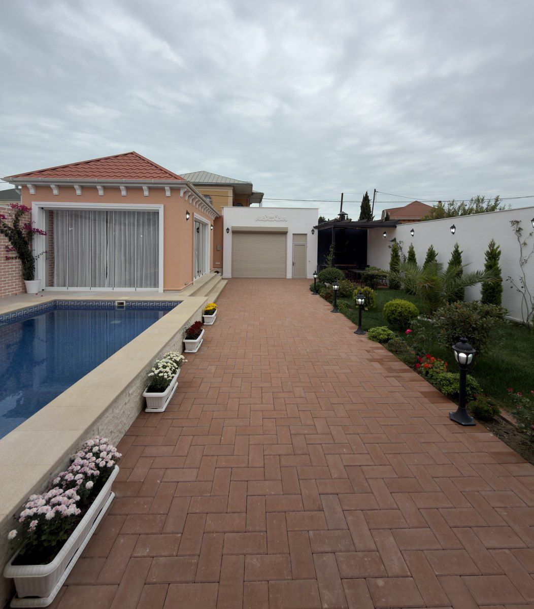 Satılır 4 otaqlı həyət evi/bağ evi 200 m² — Ev, villa, Bakı (8)