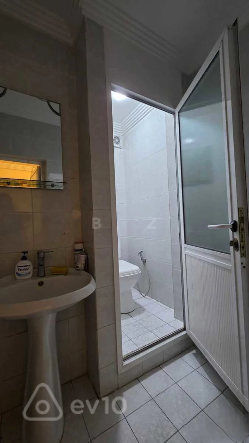 Obyekt, 200 m², 28 MAY Metro Yaxınlığı — kirayə — Əmlak, Bakı (12)