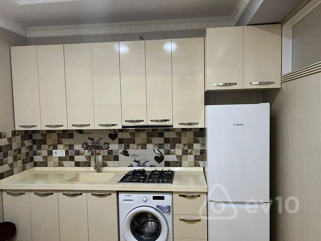 2 otaqlı mənzil, 65 m², Subhu salayev — kirayə — Mənzil, Bakı (6)
