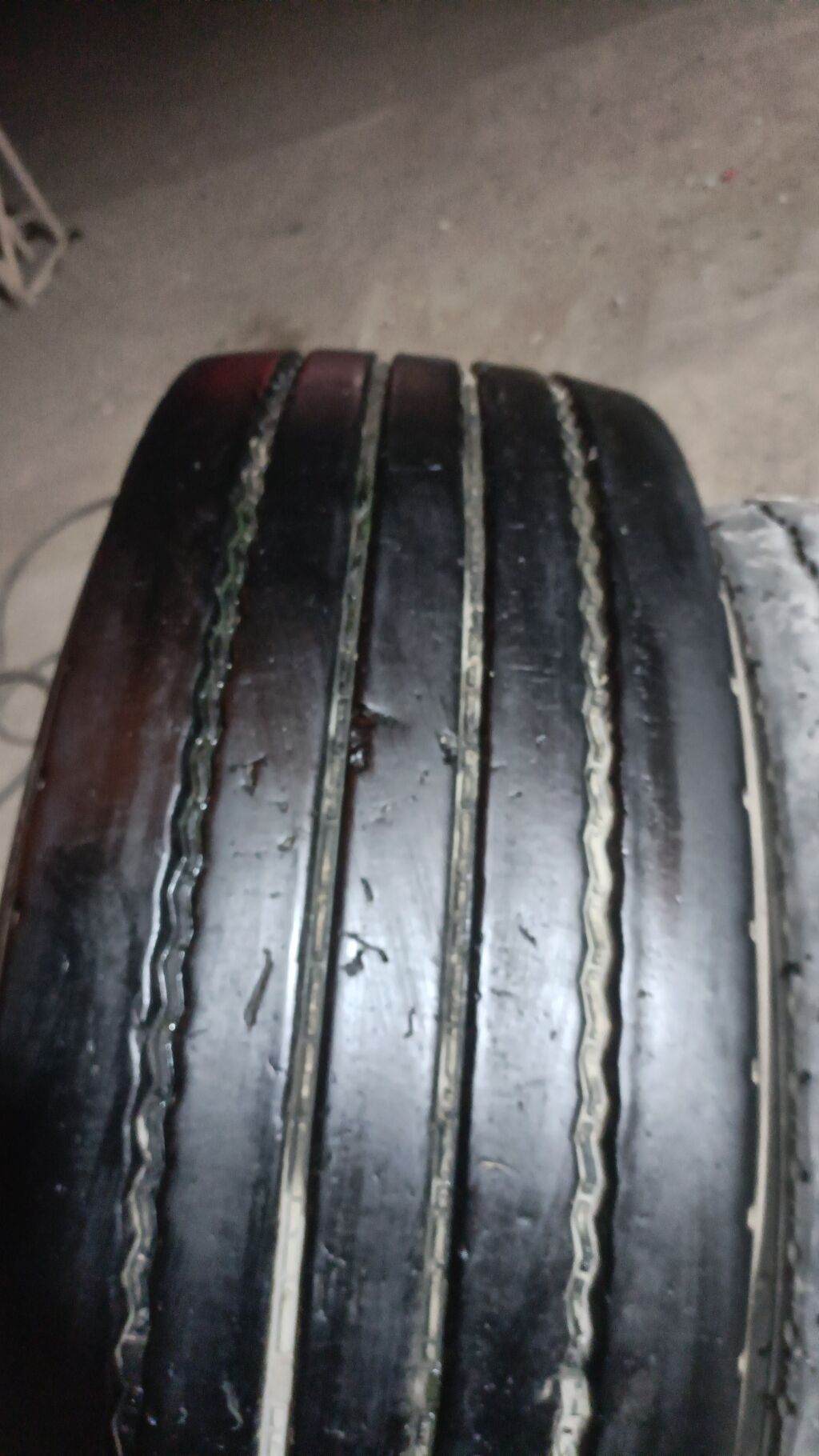 İşlənmiş Şin Hilo 315 / 80 / R 22,5 — Şinlər, Xırdalan (2)