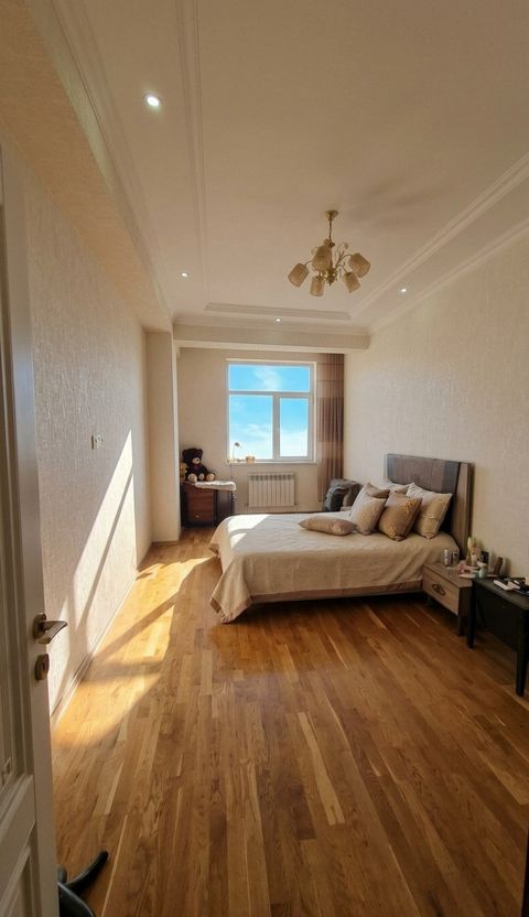 Satılır 2 otaqlı yeni tikili 85 m² — Bakı