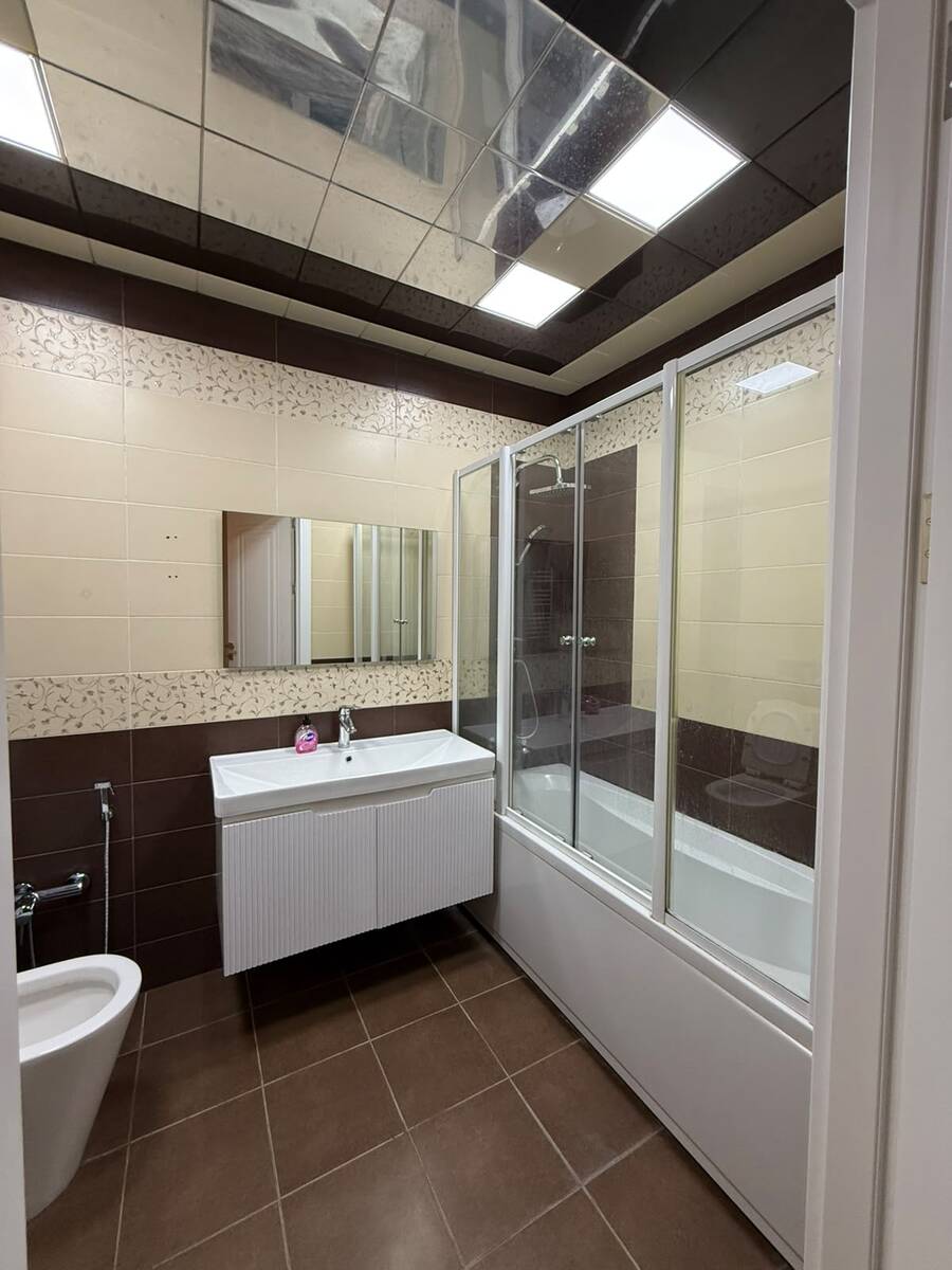 İcarəyə verilir 3 otaqlı yeni tikili 140 m² — Mənzil, Bakı (12)