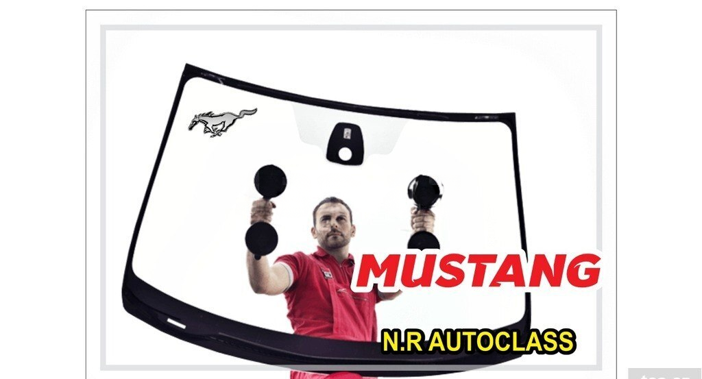 Avtomobil şüşəsi Ford Mustang — Bakı