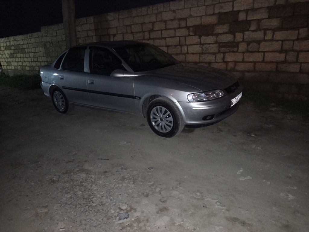 Opel Vectra, 1.8 L, 1998 il, 473 000 km 90-CF-225 — Avtomobillər, Sumqayıt (8)
