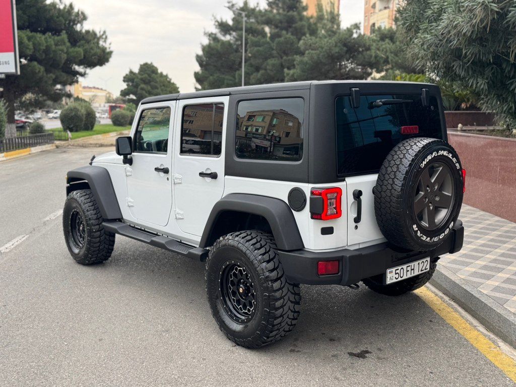 Jeep Wrangler, 3.6 L, 2013 il, 195 000 km 50-FH-122 — Avtomobillər, Bakı (6)