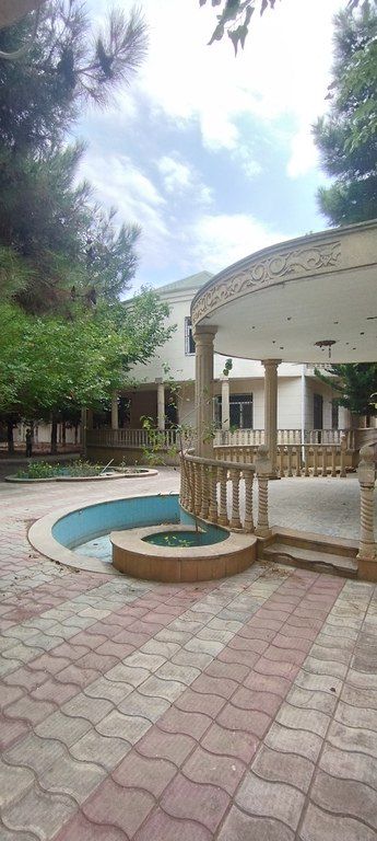 Satılır 5 otaqlı həyət evi/bağ evi 250 m² — Ev, villa, Bakı (9)
