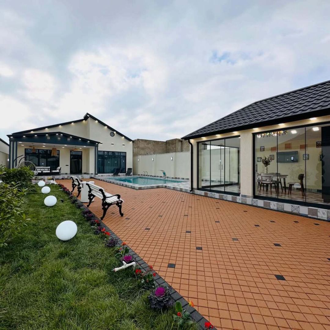 İcarəyə verilir 4 otaqlı həyət evi/bağ evi 250 m² — Ev, villa, Bakı