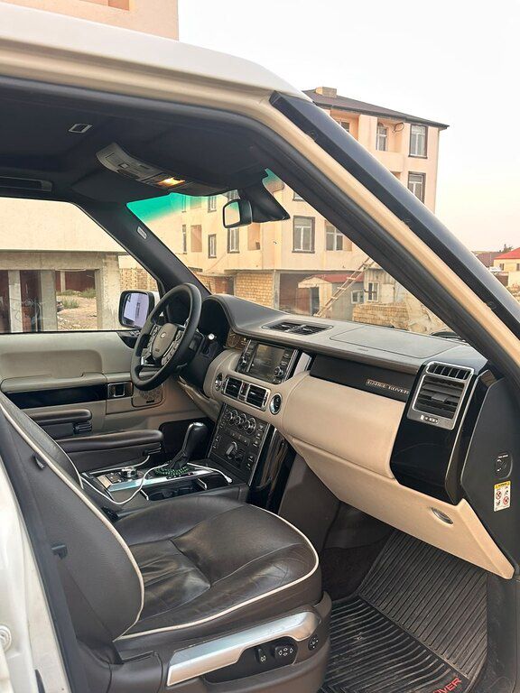 Land Rover Range Rover, 3.6 L, 2010 il, 338 112 km — Avtomobillər, Bakı (8)