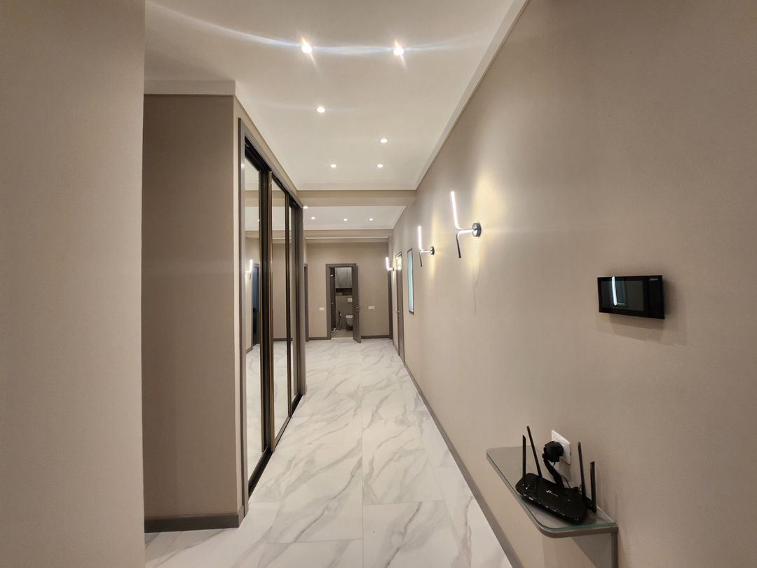 İcarəyə verilir 3 otaqlı yeni tikili 160 m² — Mənzil, Bakı (9)