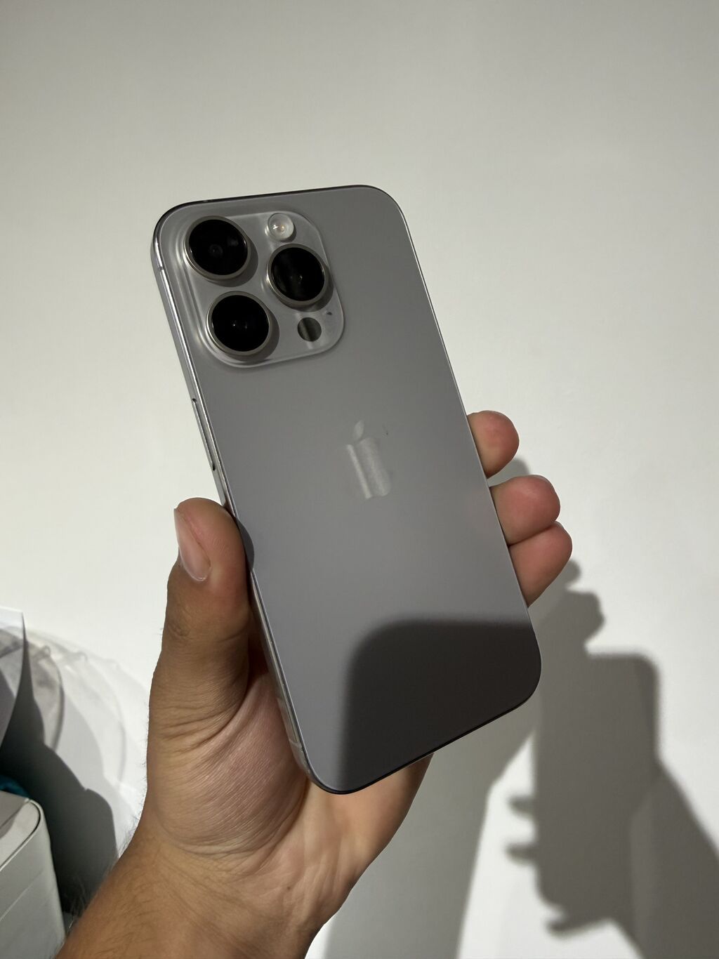 IPhone 15 Pro, 128 GB, Natural Titanium, Simsiz şarj, Face ID — Apple iPhone, Bakı