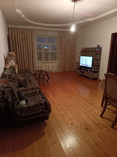 Satılır 5 otaqlı həyət evi/bağ evi 150 m² — Bakı