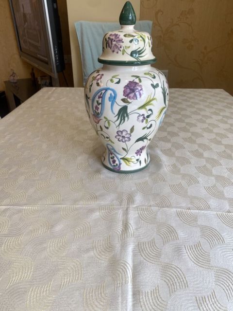 Bir vaza, Keramika — Bakı