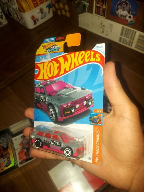 Hot Wheels – HW Track Champs seriyası, Track Dwagon modeli (4/5) — Sumqayıt