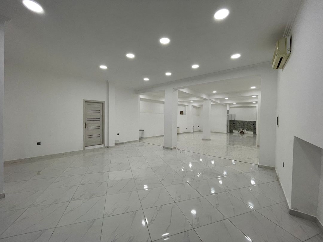 İcarəyə verilir obyekt 1350 m² — Əmlak, Bakı (10)