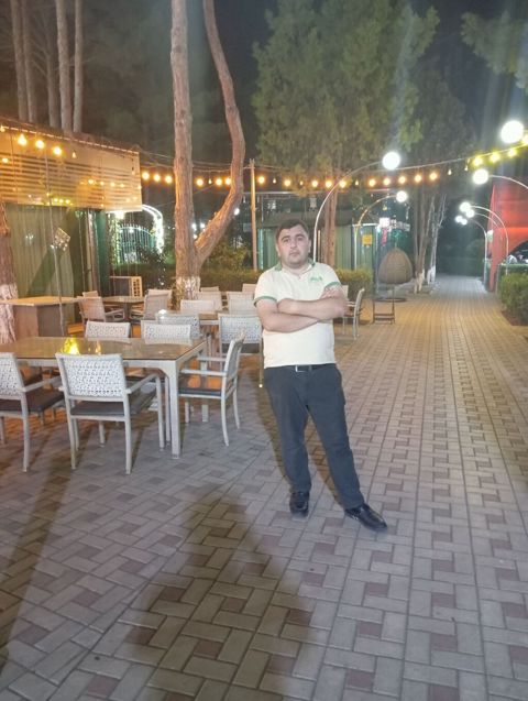 Salam adım Xəyyam Sumqayıtda yaşayıram 26.01.1996 çil ildənem ev — Sumqayıt