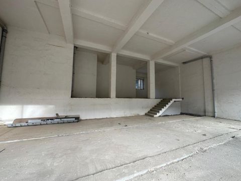 İcarəyə verilir obyekt 160 m² — Bakı