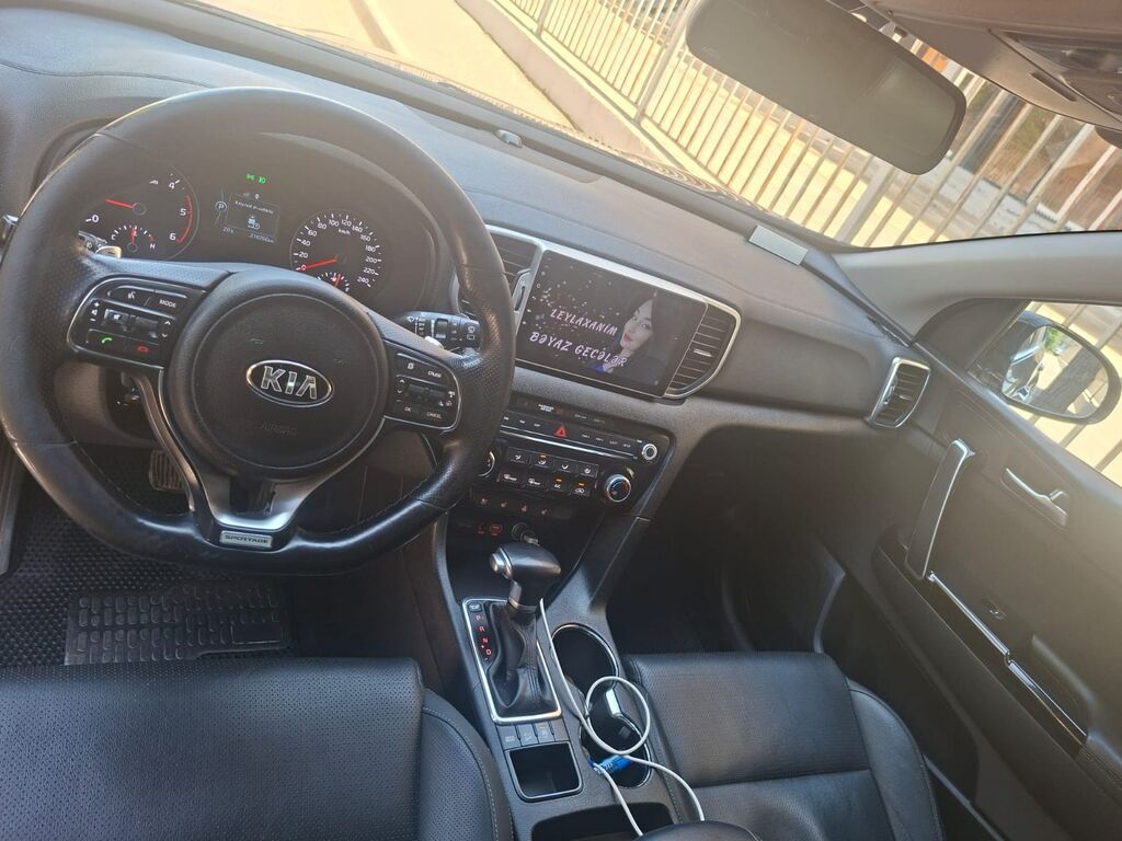 Kia Sportage: 2 l 2015 il Krossover 77-UZ-092 — Avtomobillər, Digah (5)