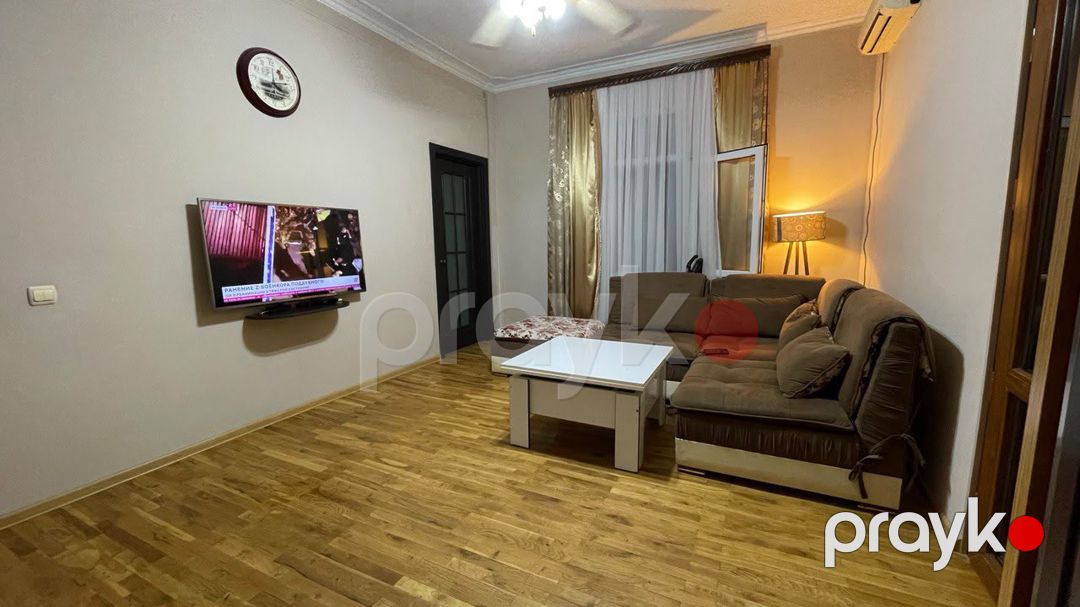 Əhmədli, kupçalı 2 mərtəbəli həyət evi — Ev, villa, Bakı (6)