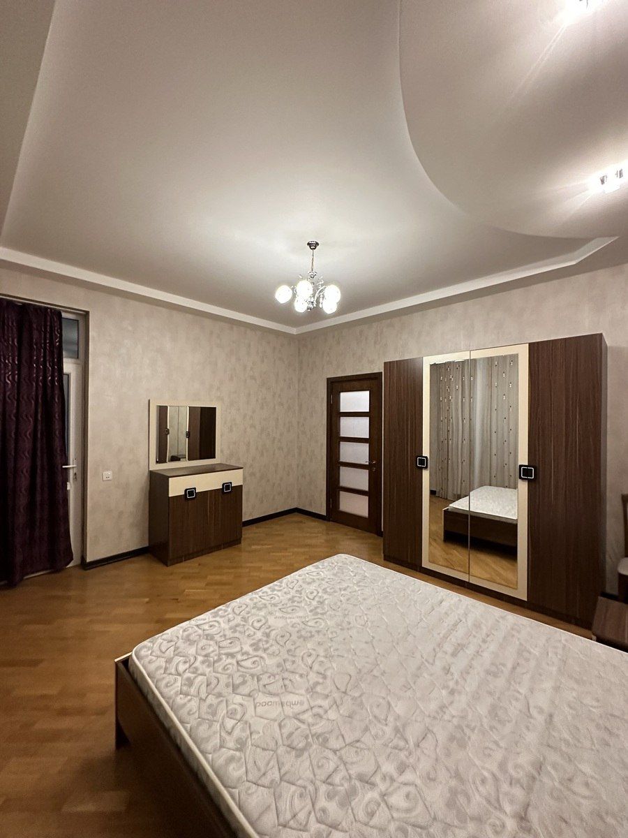 Satılır 3 otaqlı yeni tikili 130 m² — Mənzil, Bakı (12)