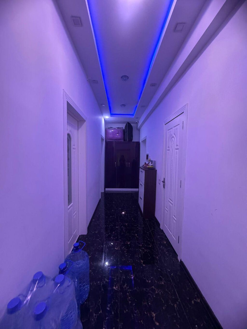 Nizami Mall binasında kirayə Ünvan: Nizami Mall Binası, Nizami — Mənzil, Bakı (6)