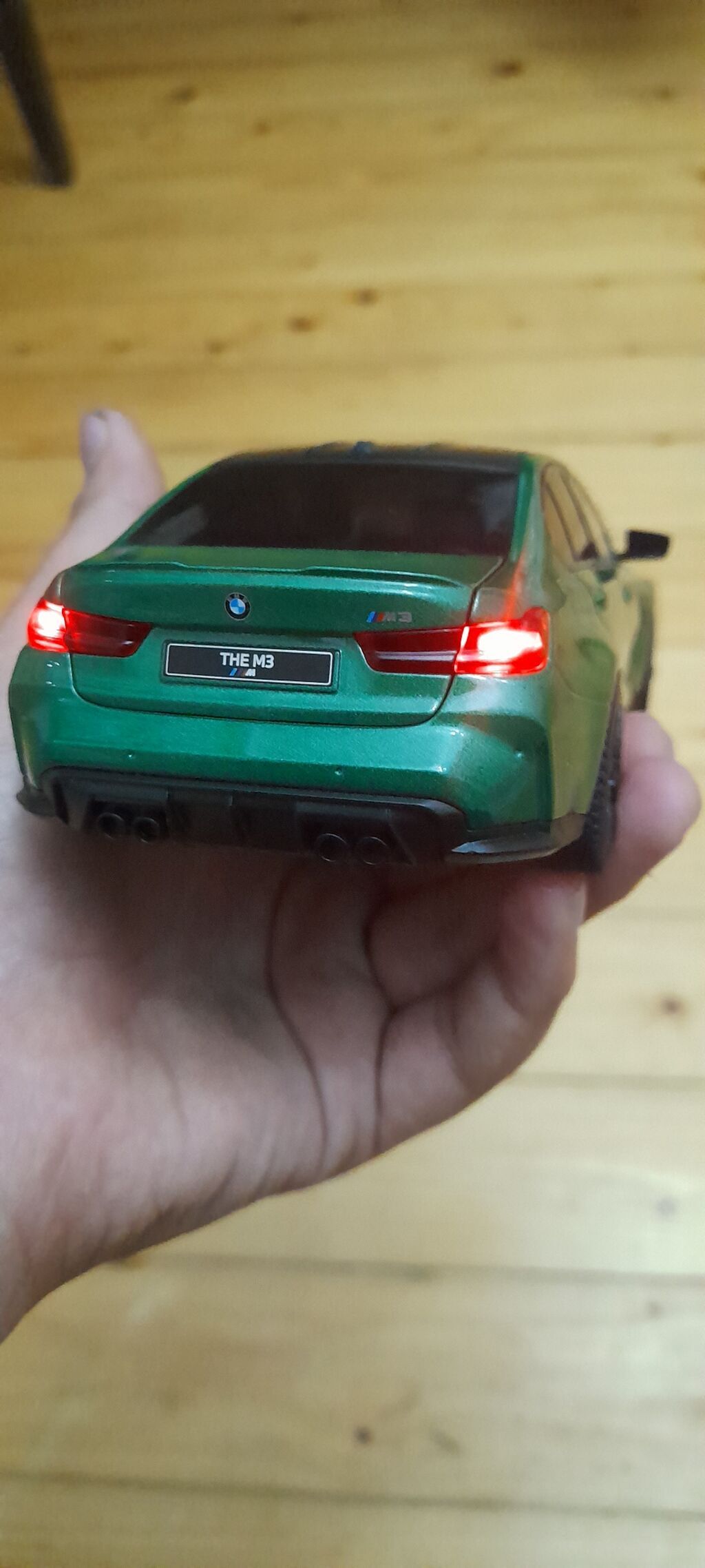 Bmw m3 g80 Lisenziyalı 1:24 Ölçüdə Yenidir Səsli və İşıqlı Hər yeridə — Modellar, Bakı (4)