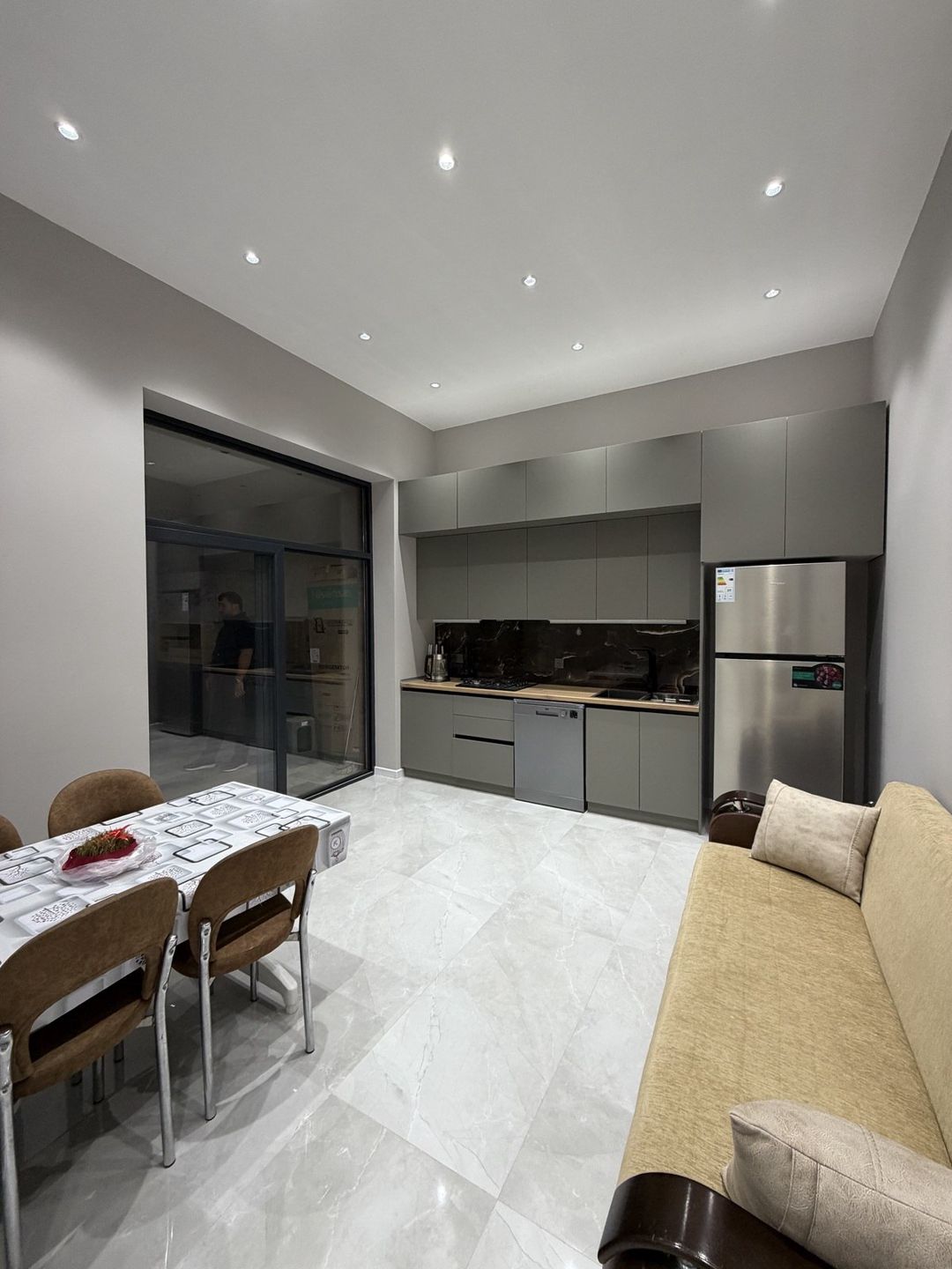 İcarəyə verilir 4 otaqlı həyət evi/bağ evi 200 m² — Ev, villa, Bakı (9)