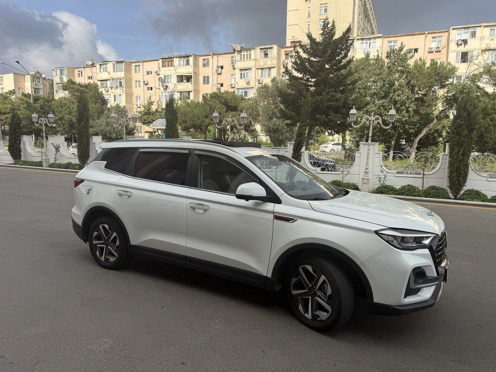 VGV U75 Plus, 2.0 L, 2024 il, 175 000 km 77-YK-433 — Avtomobillər, Bakı (6)