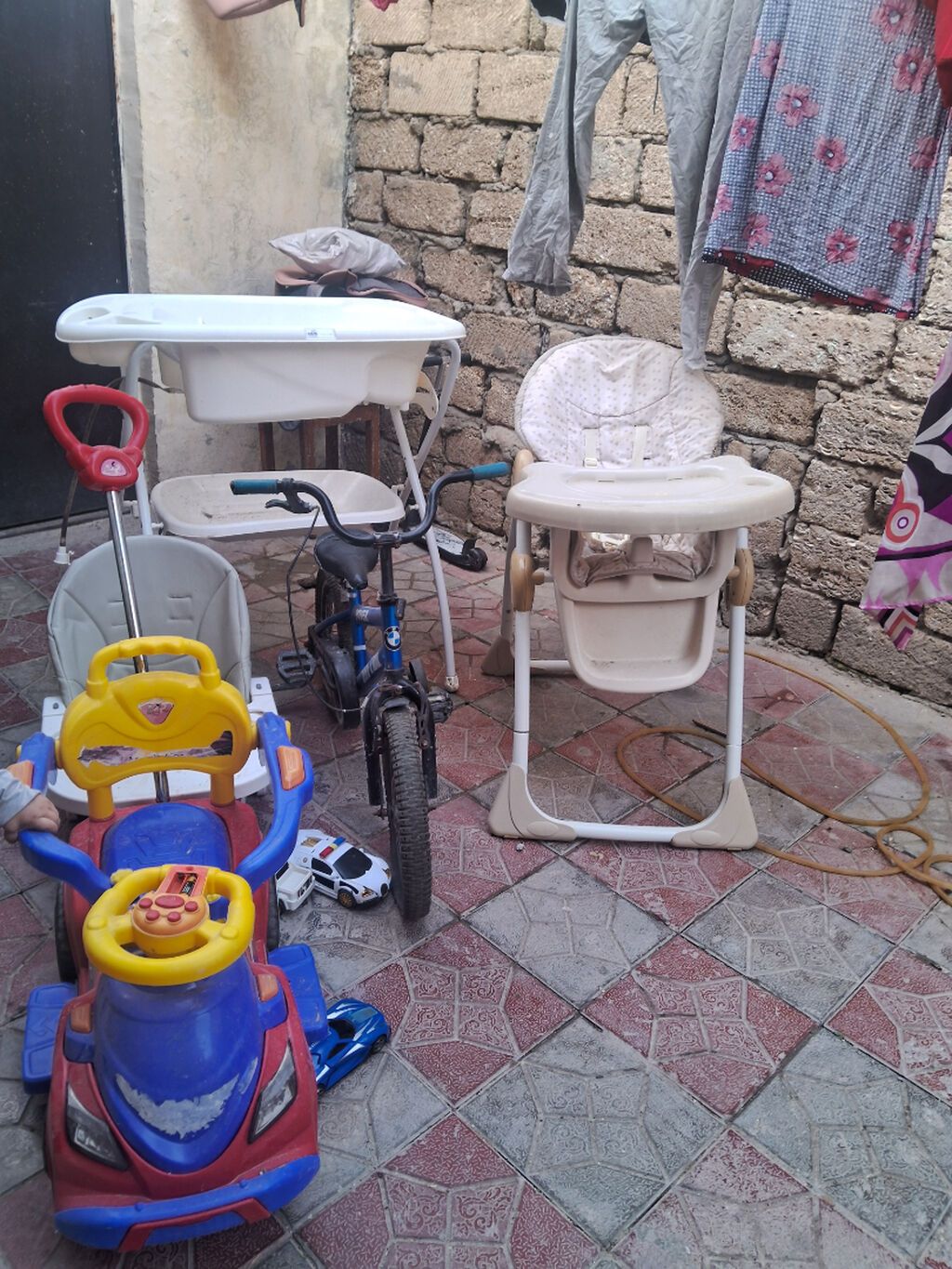 Oğlan və qız üçün, İşlənmiş — Uşaq mebeli dəstləri, Bakı (2)
