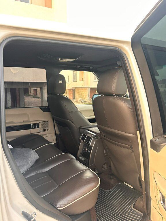 Land Rover Range Rover, 3.6 L, 2010 il, 338 112 km — Avtomobillər, Bakı (9)