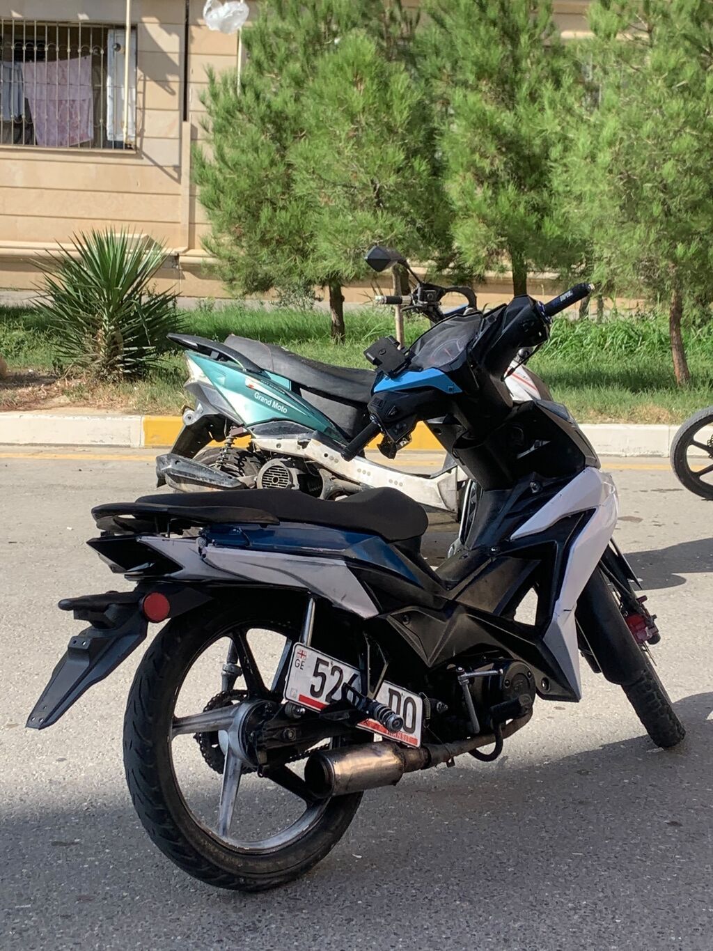 Moped/Motosikl – şəhər içi sürüş üçün ideal, agresiv idman dizaynı — Mopedlər və skuterlər, Bakı (3)