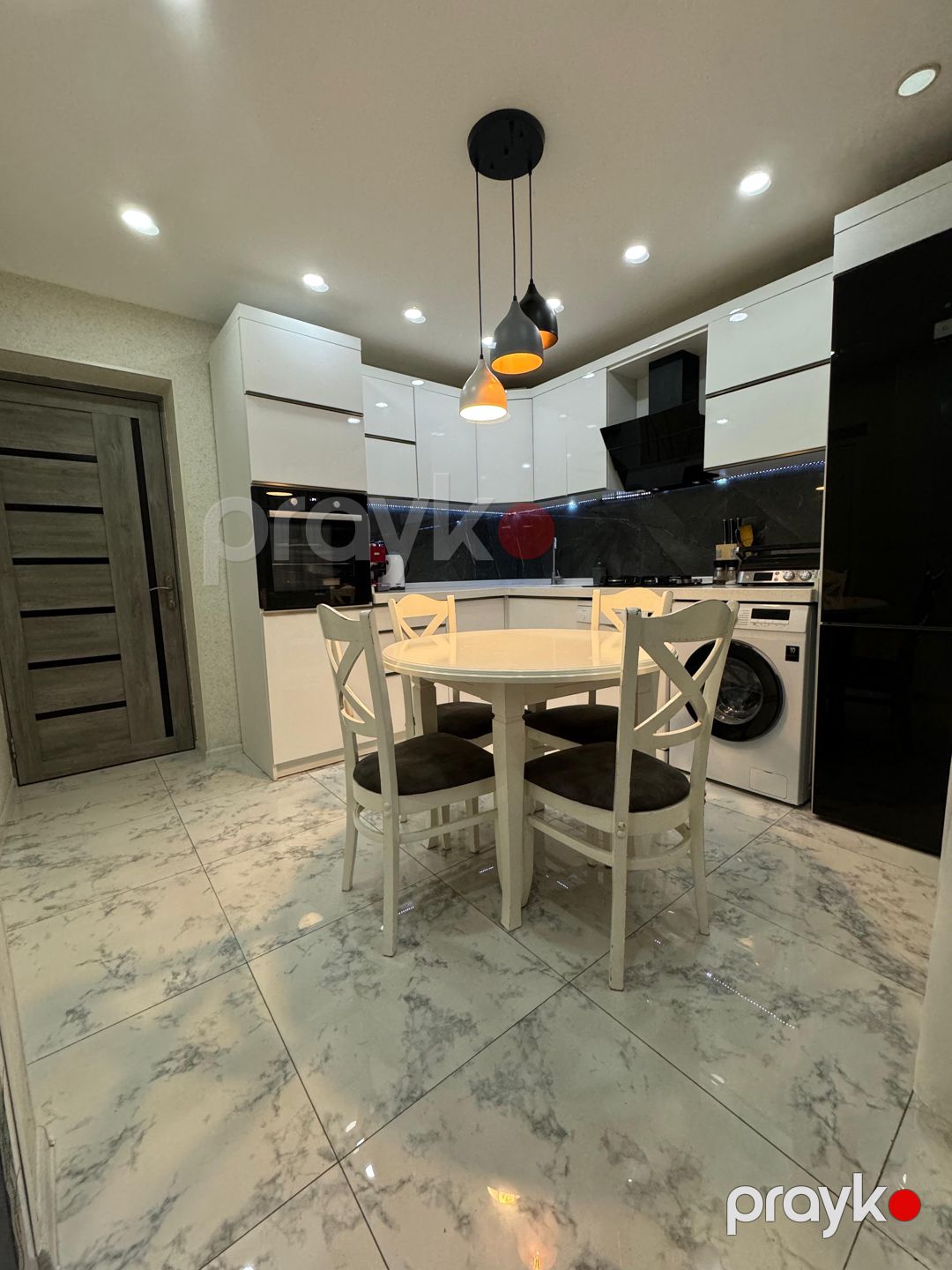 Əhmədli, kupçalı 2 mərtəbəli həyət evi — Ev, villa, Bakı (11)