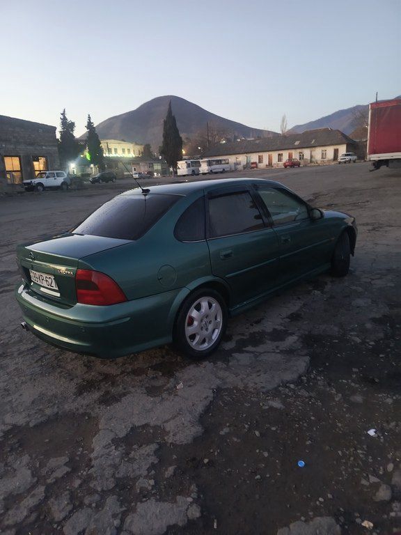 Opel Vectra, 2.0 L, 1999 il, 366 000 km 99-KP-621 — Avtomobillər, Şəki (5)