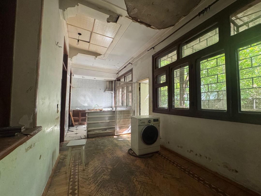 Satılır 5 otaqlı köhnə tikili 145 m² — Mənzil, Bakı (10)
