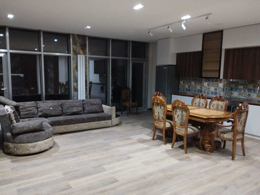 İcarəyə verilir 3 otaqlı yeni tikili 150 m² — Mənzil, Bakı (2)