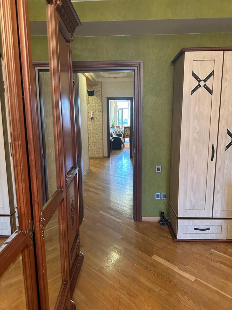 Satılır 2 otaqlı yeni tikili 109 m² — Mənzil, Bakı (8)