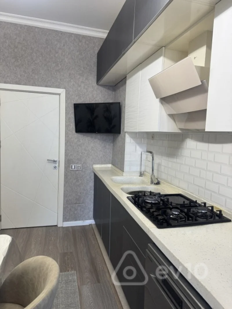 4 otaqlı mənzil, 120 m², Balaəmi Dadaşov — Mənzil, Bakı (5)