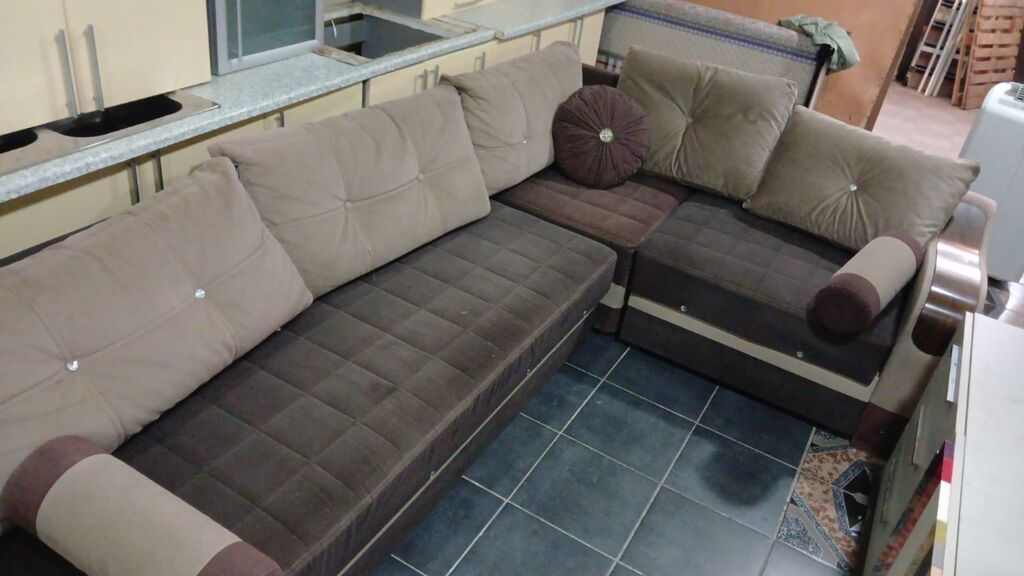 Künc divan – yataq funksiyalı - Forma: L-şəkilli künc divan - Rəng — Divanlər, Bakı (2)