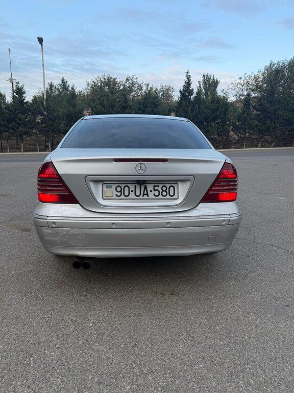 Mercedes C 200, 2.0 L, 2001 il, 480 000 km 90-UA-580 — Avtomobillər, Bakı (4)