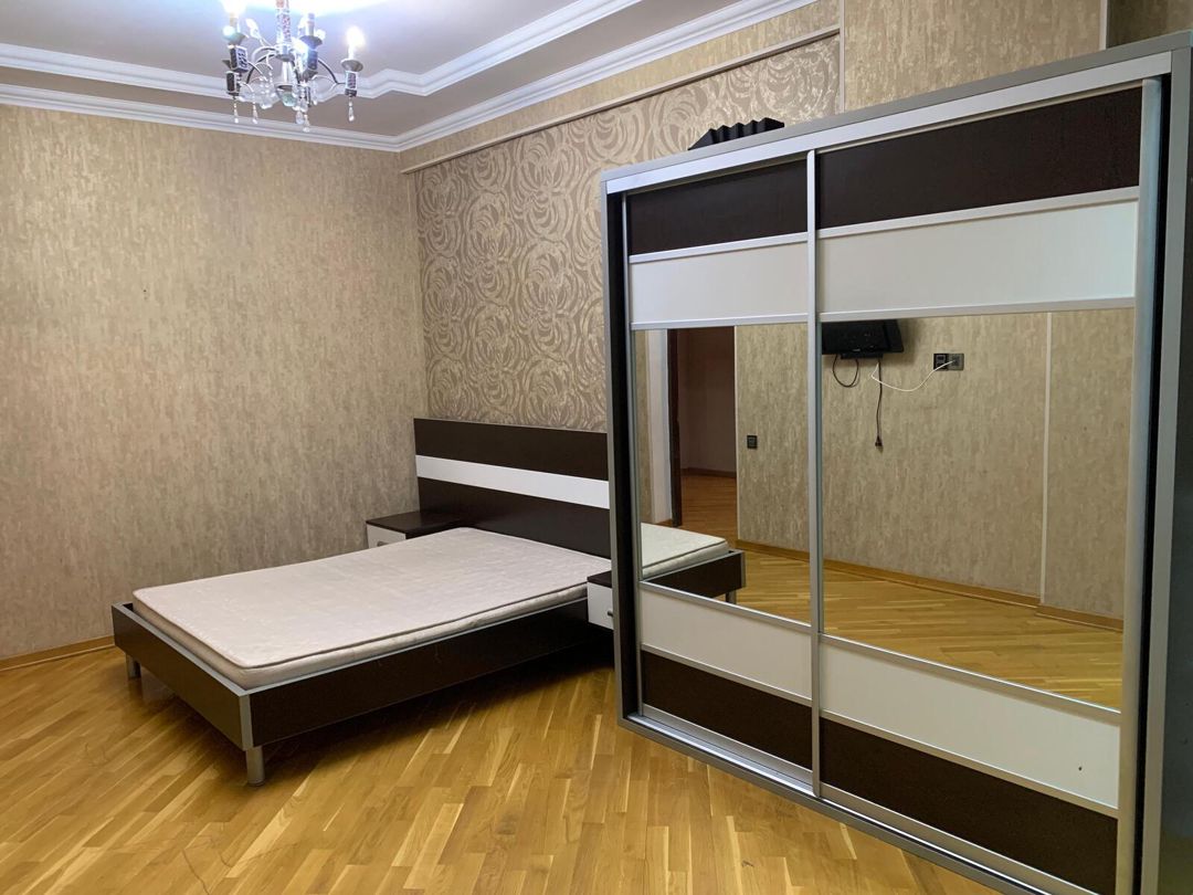 İcarəyə verilir 2 otaqlı yeni tikili 90 m² — Mənzil, Bakı (7)